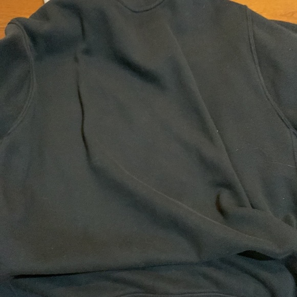 Nike sweater and short outfit - Picture 6 of 7